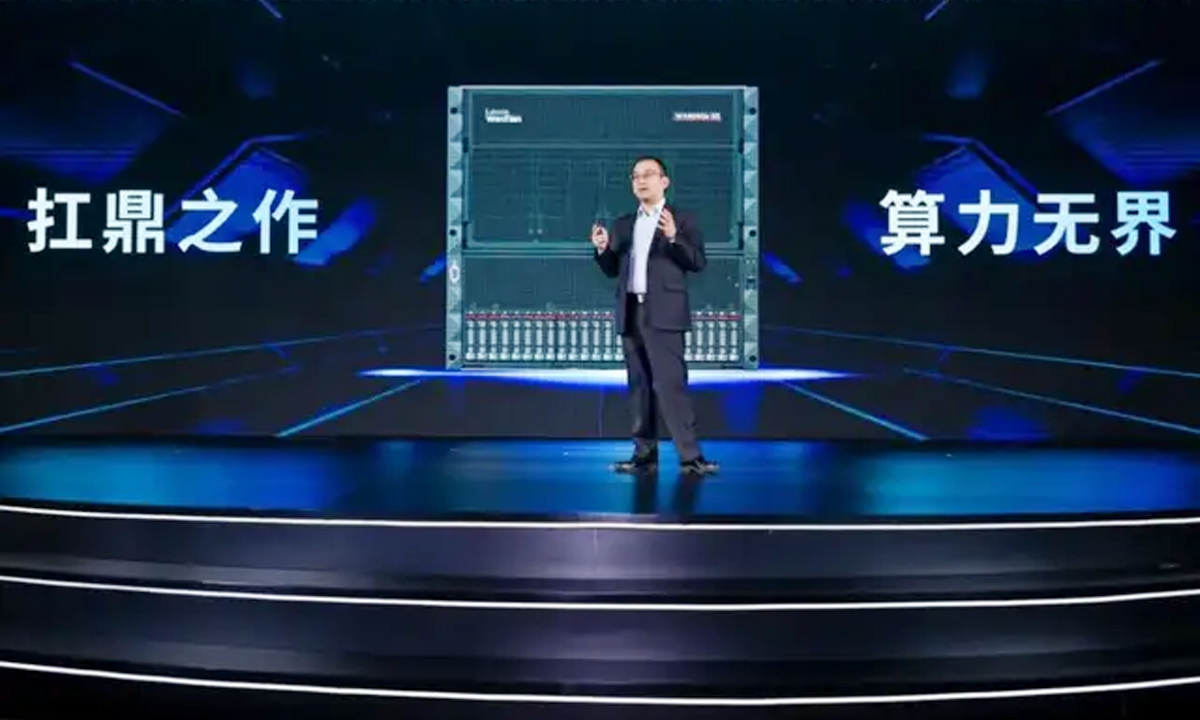 联想AI工厂：以硬核服务器与全栈能力筑牢AI新基建底座
